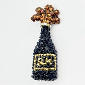 Richard Kerr Vintage Brooch / Pin Rhinestone Encrusted Champagne